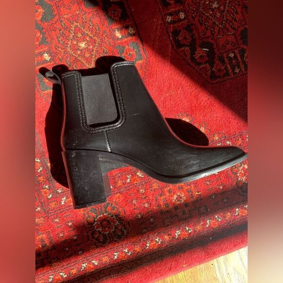 Jeffrey Campbell hurricane Chelsea rain boot glossy patent black, size 9 - Picture 8 of 10